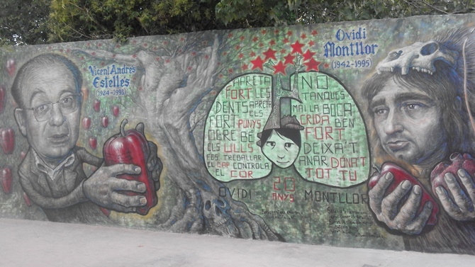 Vicent Andrés Estellés en un mural a Muro