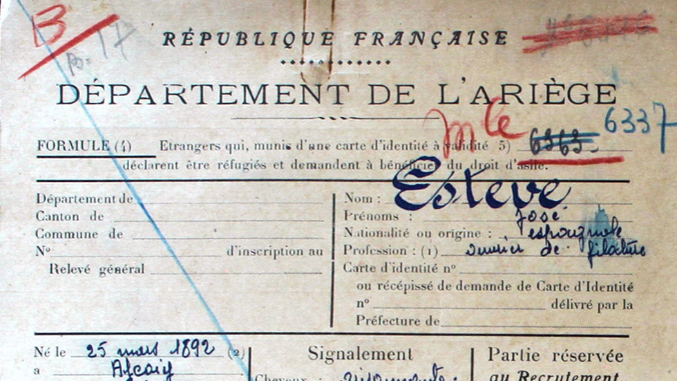 Documentación francesa sobre José Esteve