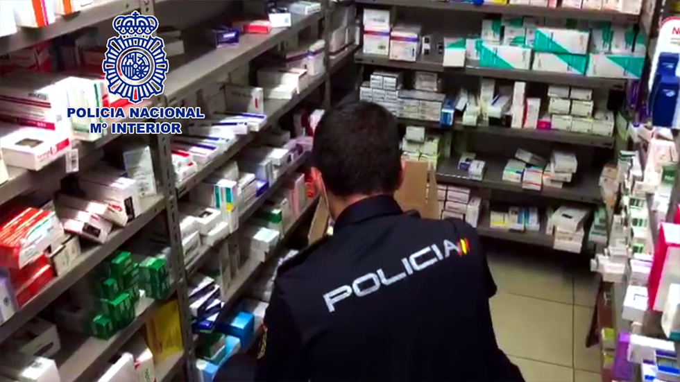 Inspección en la farmacia alcoyana