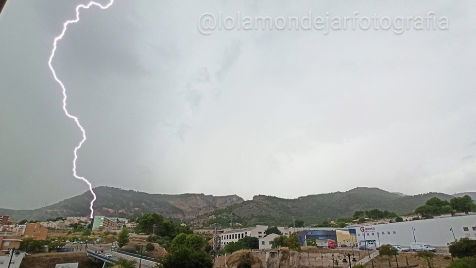 Rayo captado por Lola Mondéjar