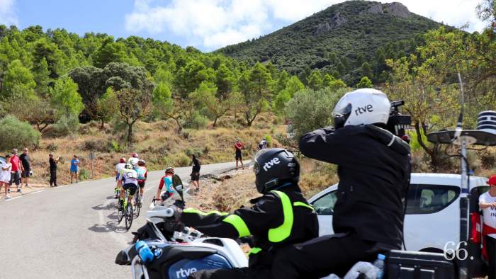 El trabajo de los cámaras de tv / Foto JIT