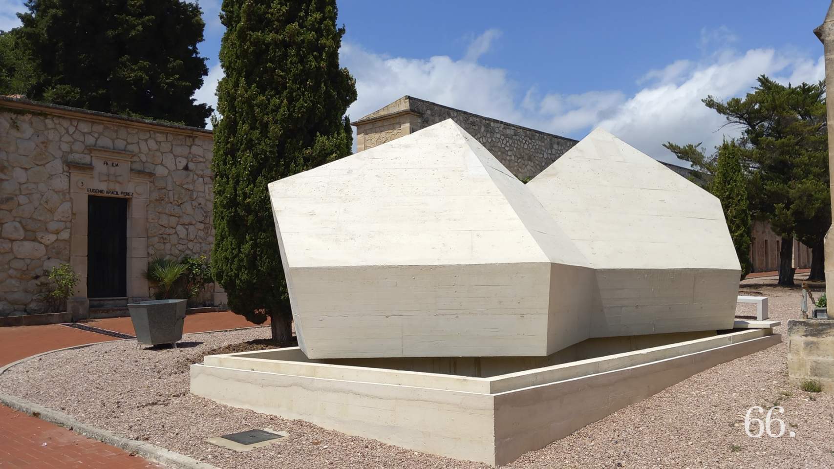 Mausoleo de Camilo Sesto en Alcoy