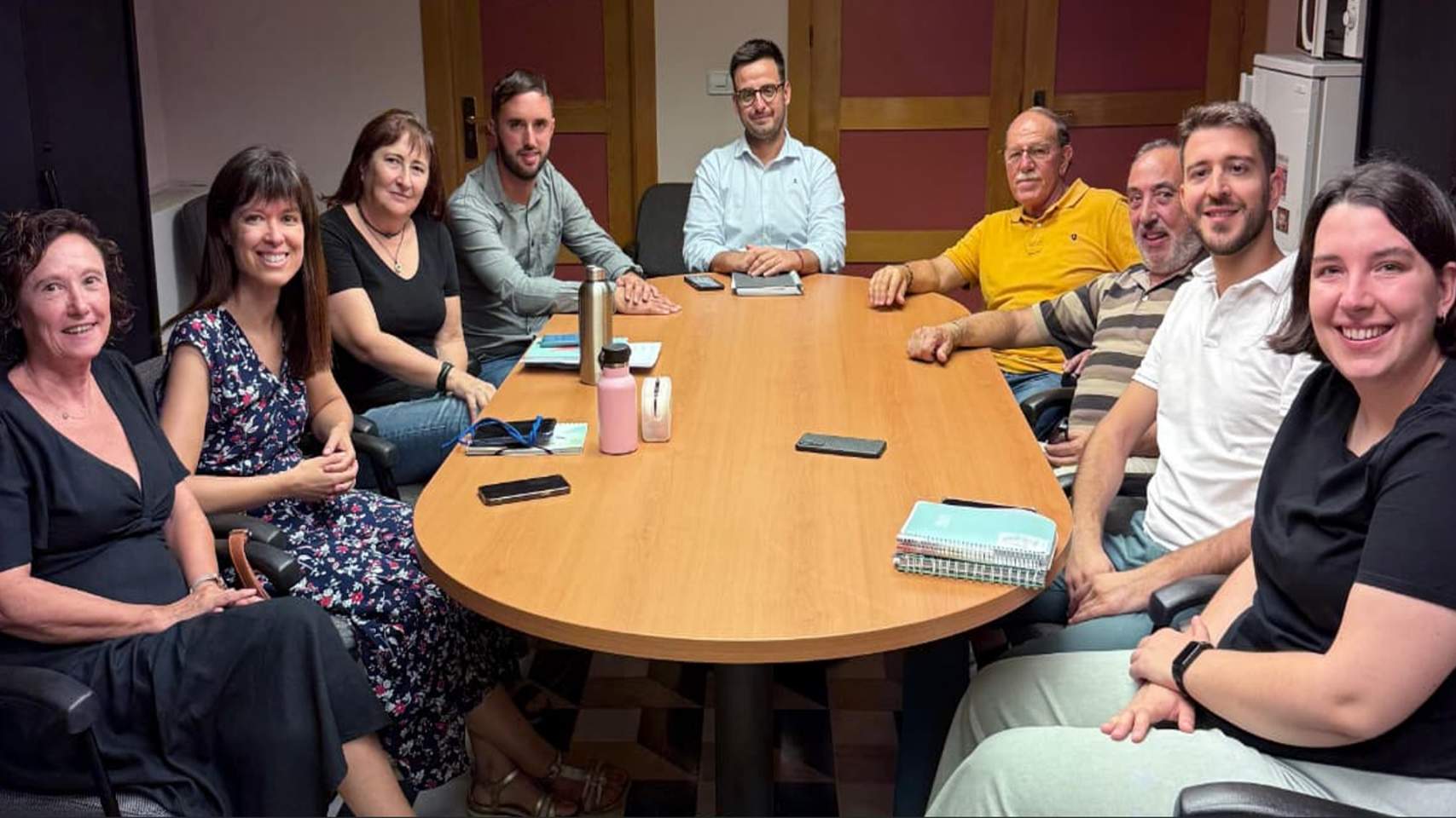 Reunió entre membres de la FPA Beniassent i l'Ajuntament de Cocentaina