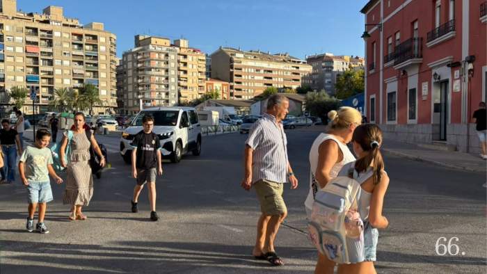 Alumnes i pares anan cal al Jos&eacute; Arnauda / MRG