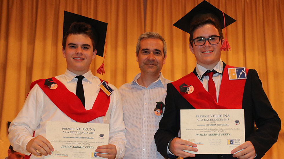 Julián i Damián Arribas amb el reconeixement