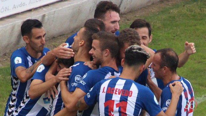 La afición alcoyanista quiere seguir disfrutando de imágenes como esta / FOTO Archivo P66