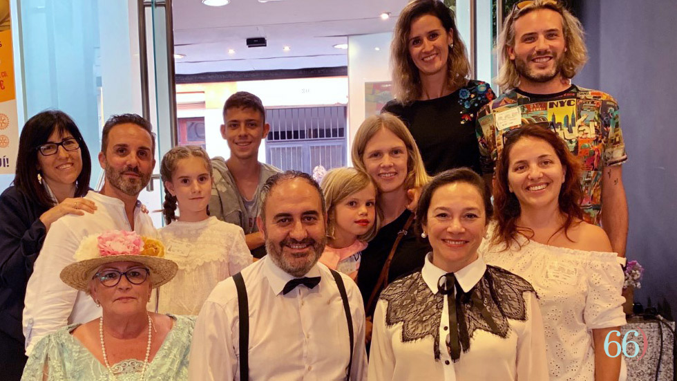 Parte de la directiva de la Asociación con algunos de estos influentes / FOTO ATI