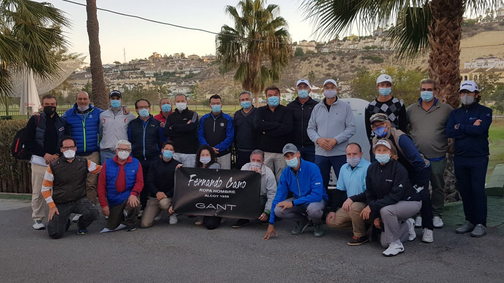 Participantes en el torneo de golf Fernando Cano 'Gant'