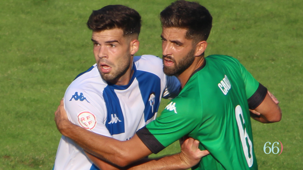 Carlos Blanco frente al San Fernando