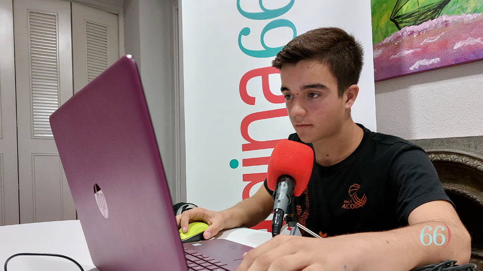 Aitor Márquez a la redacció de Pagina66) // Foto: GLC