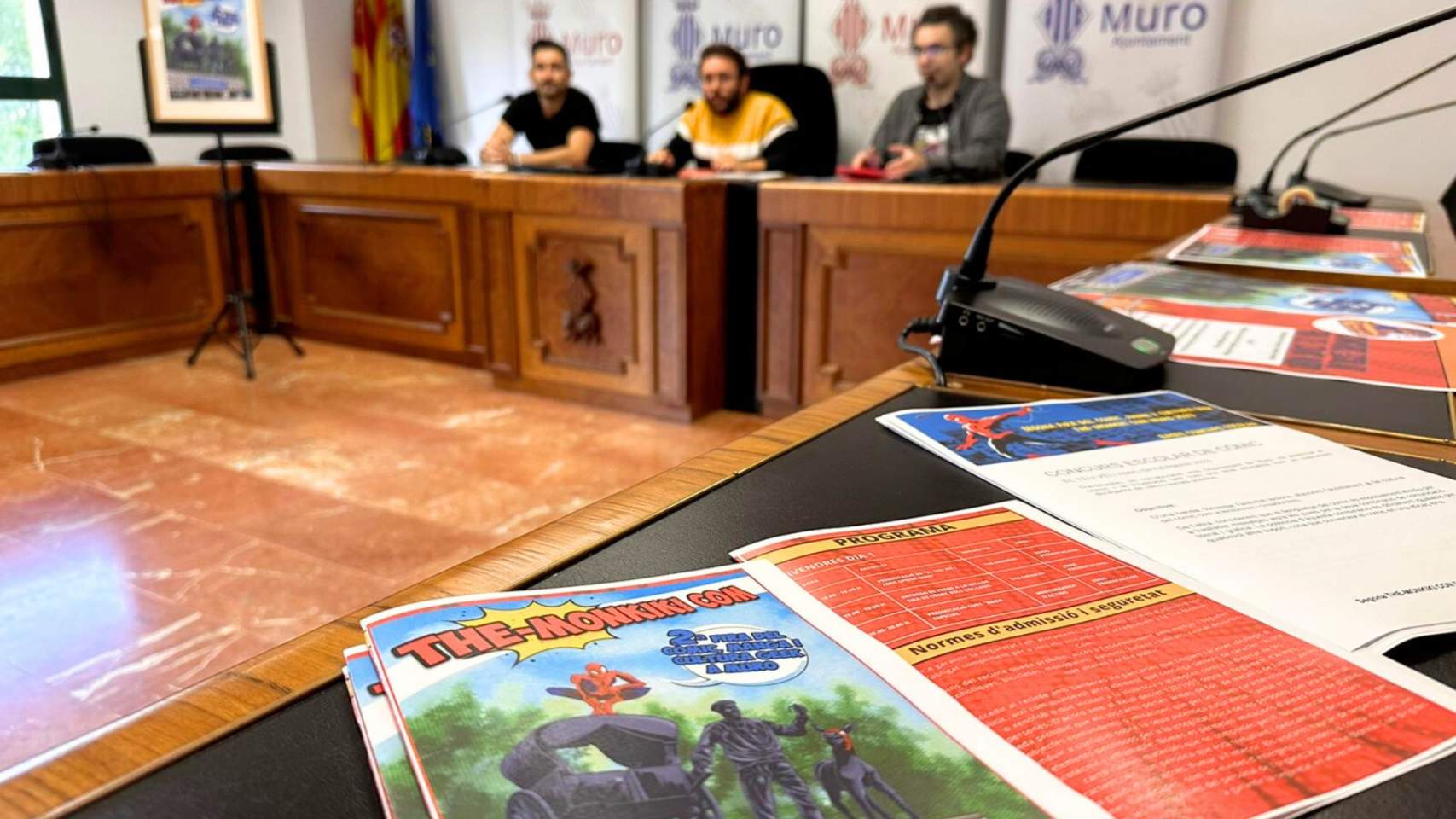 Fran Moleón (Monkiki), Sergi Silvestre i Mario Domínguez presenten la fira de 2023 / Foto AjM