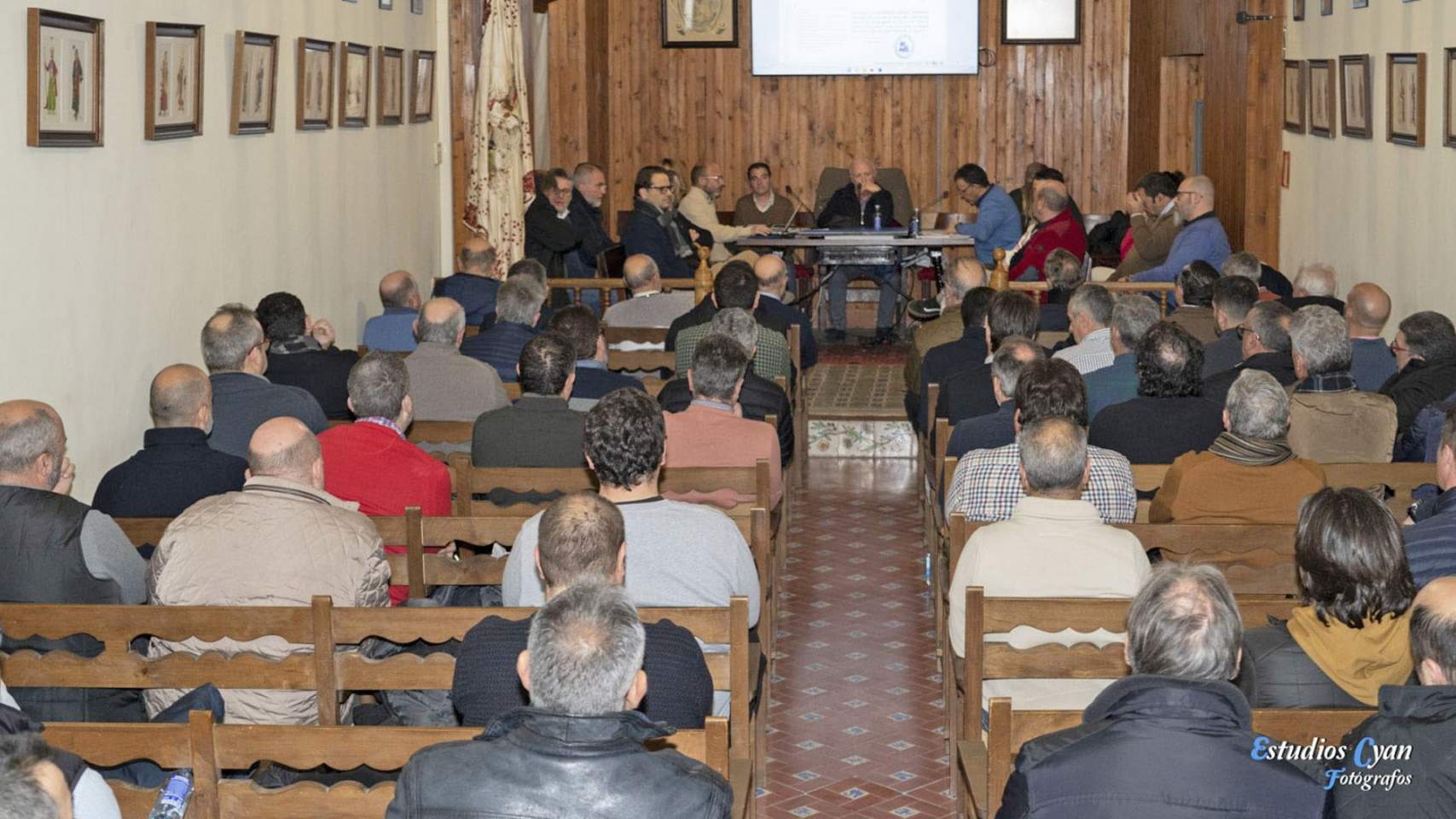 Assemblea en l'ASJ / Foto: Estudios Cyan