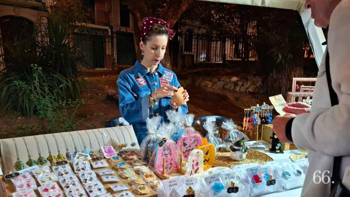L'artesania i les joies també tenen cabuda en la Fira del 9 d'Octubre / Foto CGC