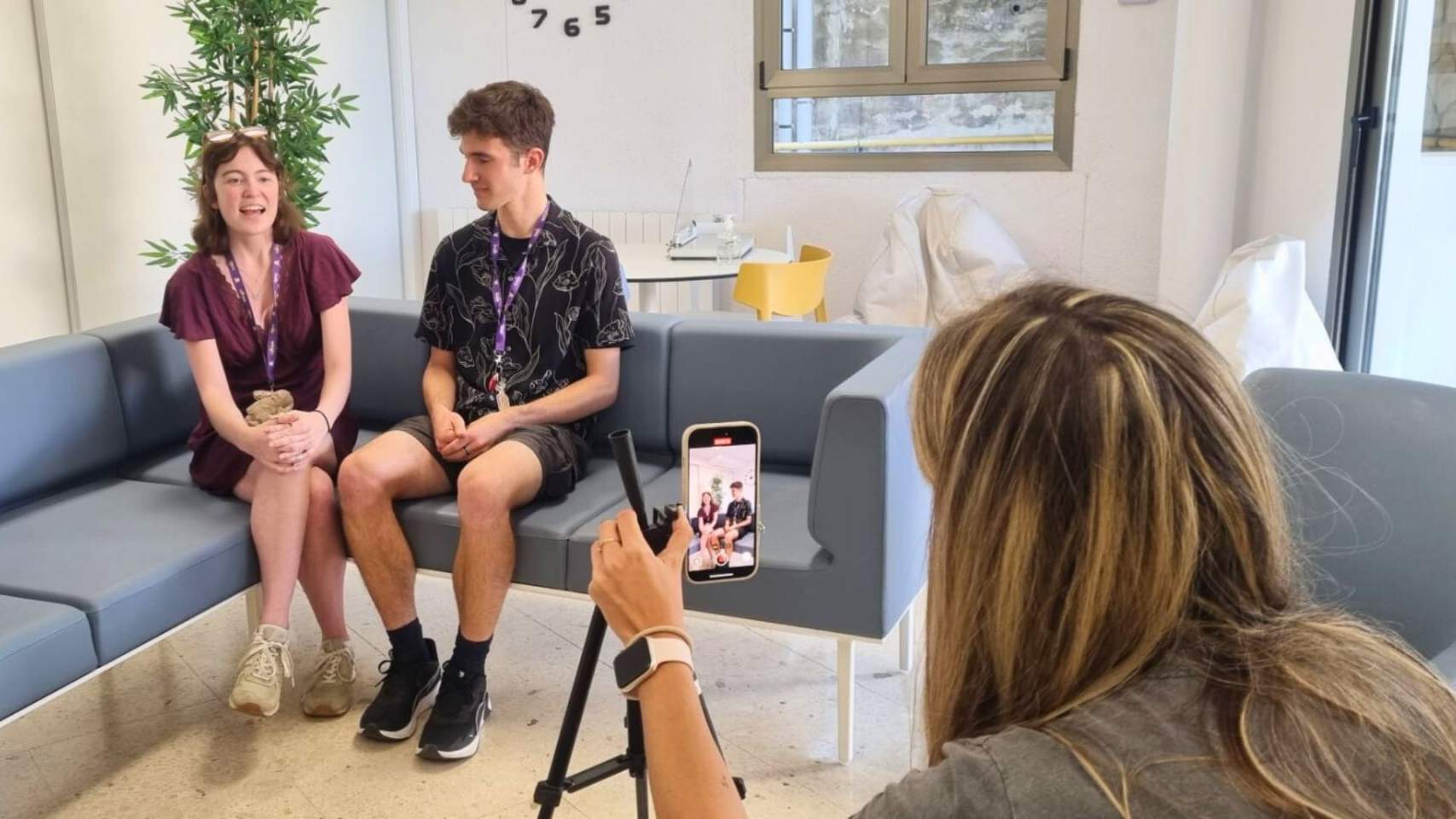 Ally i Michael, els assistents de conversa / Foto: CLS