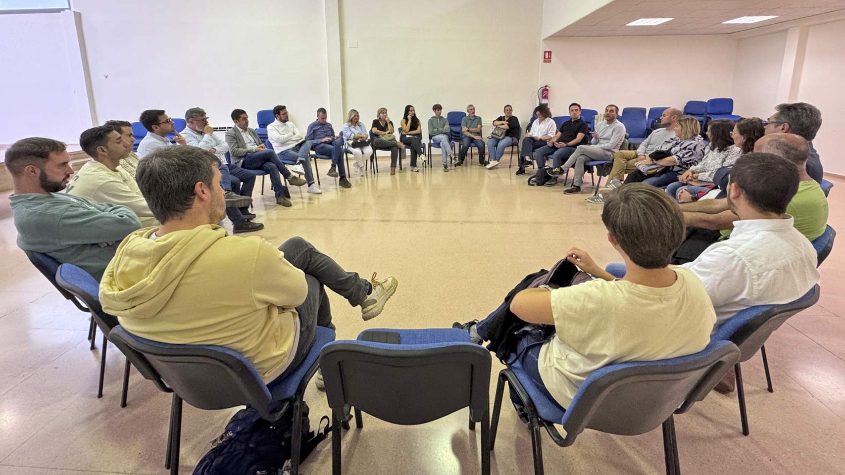 Reunió de centres i ajuntaments a Muro