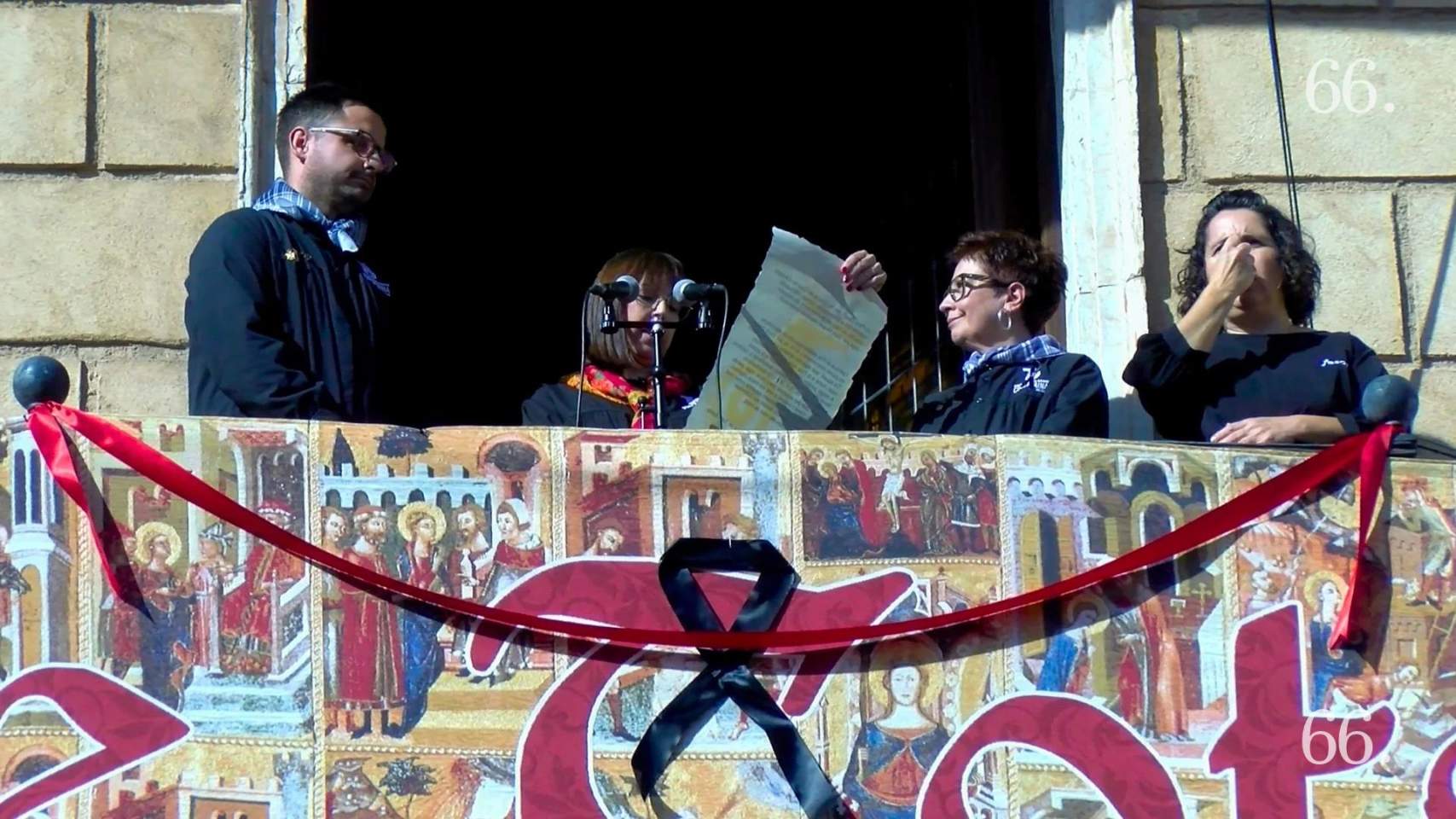 Un sentit homenatge a les v&iacute;ctimes de l&rsquo;accident ferroviari de Toledo inaugura la Fira de Cocentaina 2026