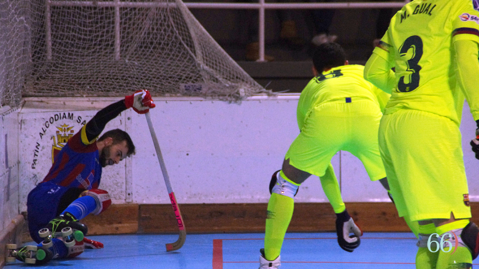 Carlos Pérez frente al Barcelona