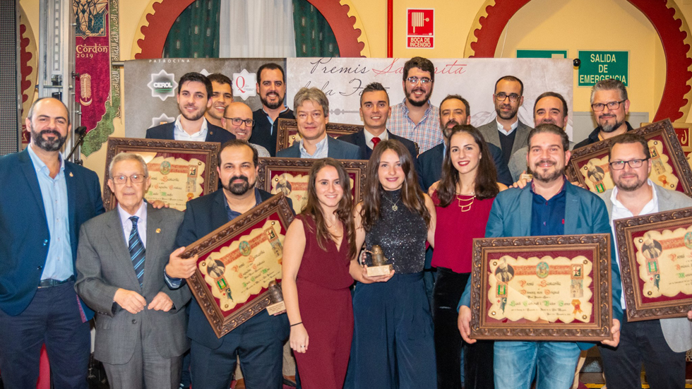 Imatge de tots els guanyadors. Foto Paula Botella facebook Associació Cultural Samarita