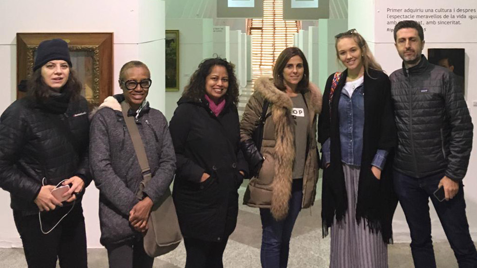 Los periodistas norteamericanos con la técnica de turismo de Alcoy