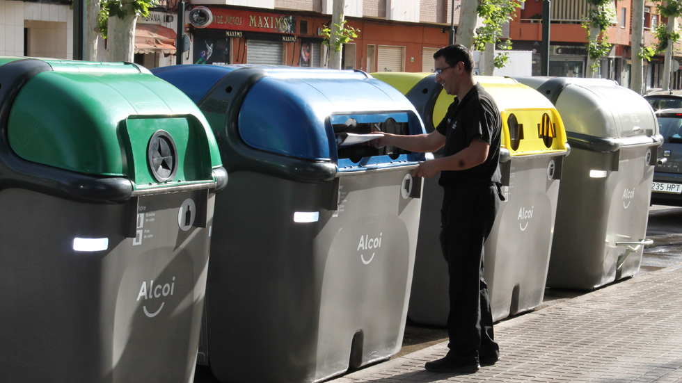 Contenedores de reciclaje / Foto: Ayuntamiento de Alcoy