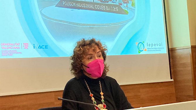 Júlia Company durante la presentación del proyecto