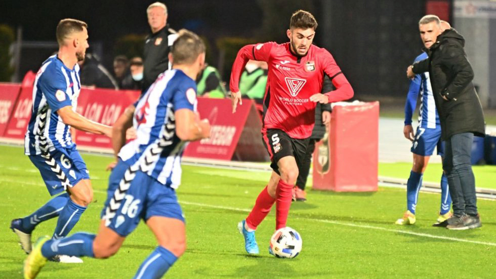 Imagen del partido en La Nucía / Foto: Web CD Alcoyano