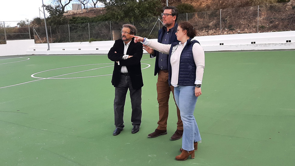 Millora en la pista esportiva d'Agres / Foto: Diputació