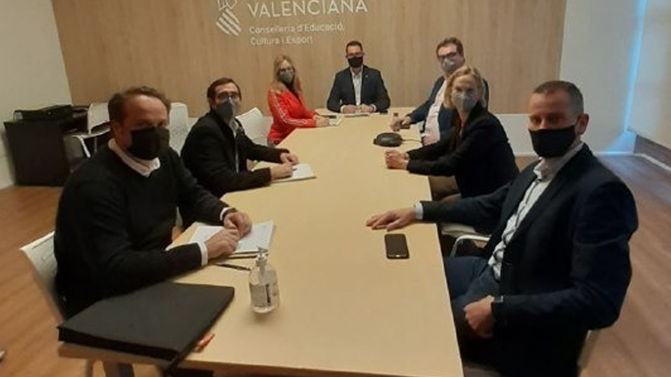 Reunión  Consellería, Andreu Sempere y Ayuntamiento en febrero // Foto: AJA