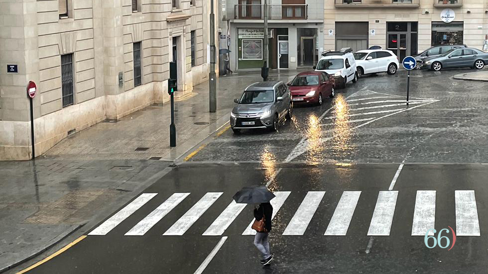 Moment de pluja a Alcoi // Foto: SBG
