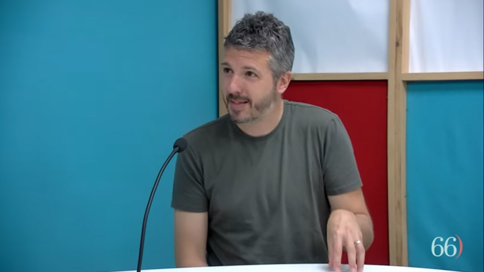 Andreu Valor a una entrevista a Pagina66) // Foto: Arxiu Pagina66)