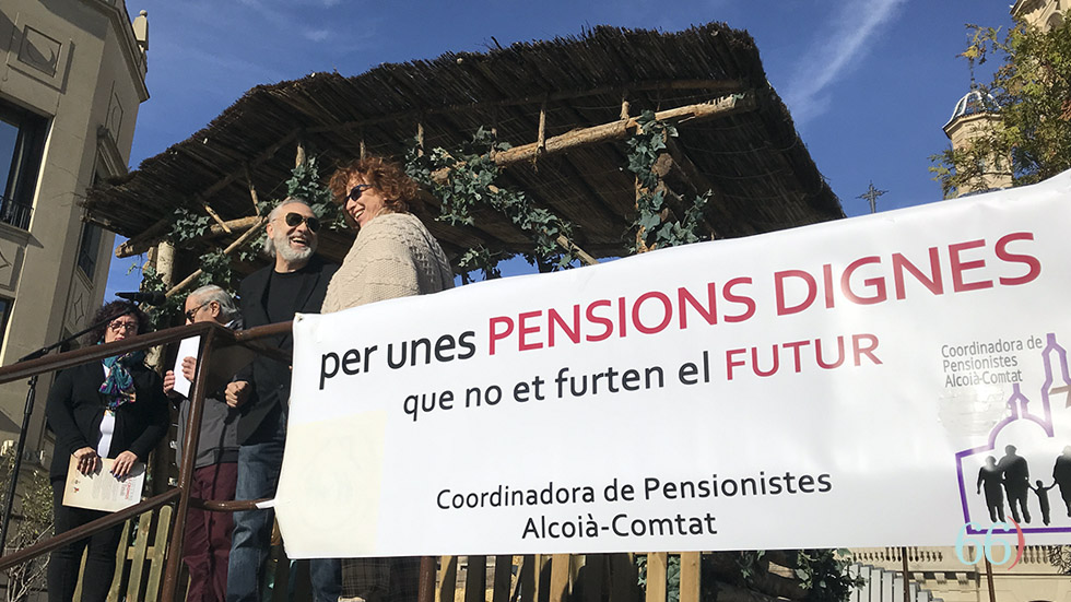 La actriz Rosanna Espinós ha leído el manifiesto / Foto RRA
