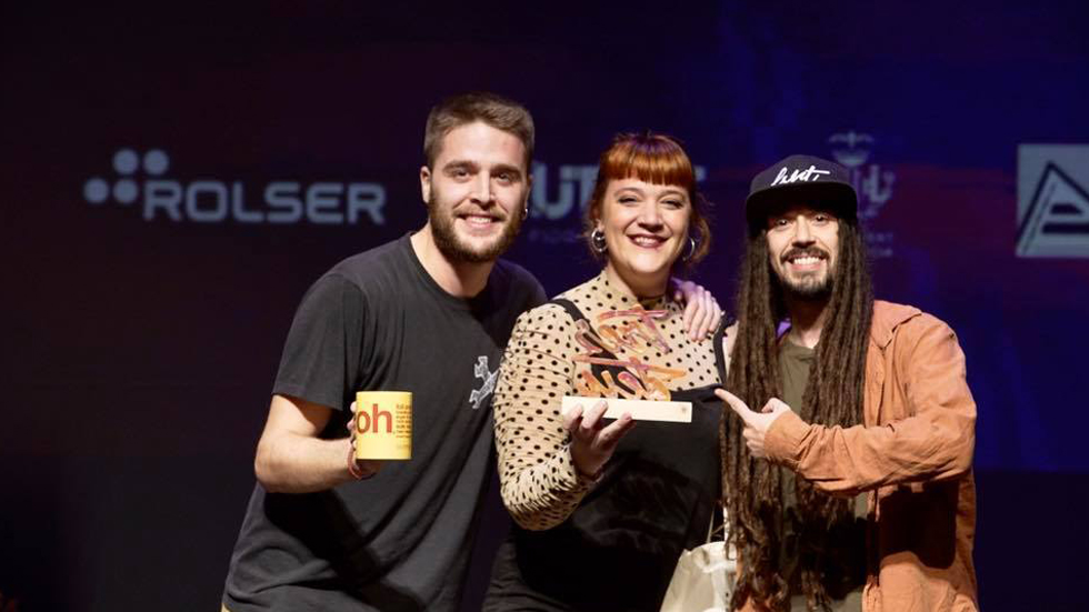 Alguns integrants de Tito Pontet recollint el premi / Foto: Facebook Tito Pontet