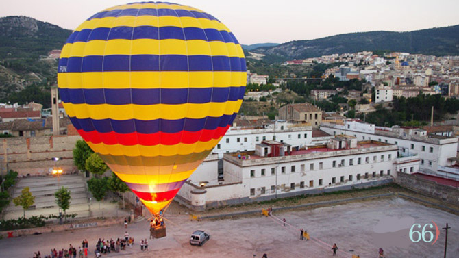 Globo en la Plaza Al-Azraq en 2015 / Foto: Archivo Pagina66)