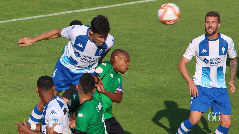 Fran Miranda ante el San Fernando