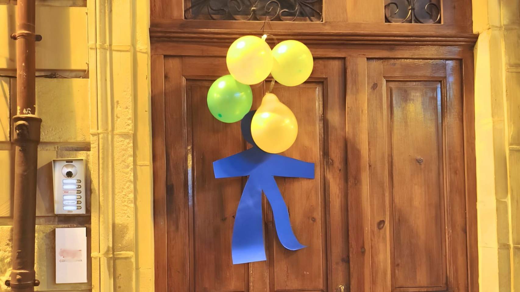 El ninot ja estava a primeres hores del 28 de desembre d'aquest 2025