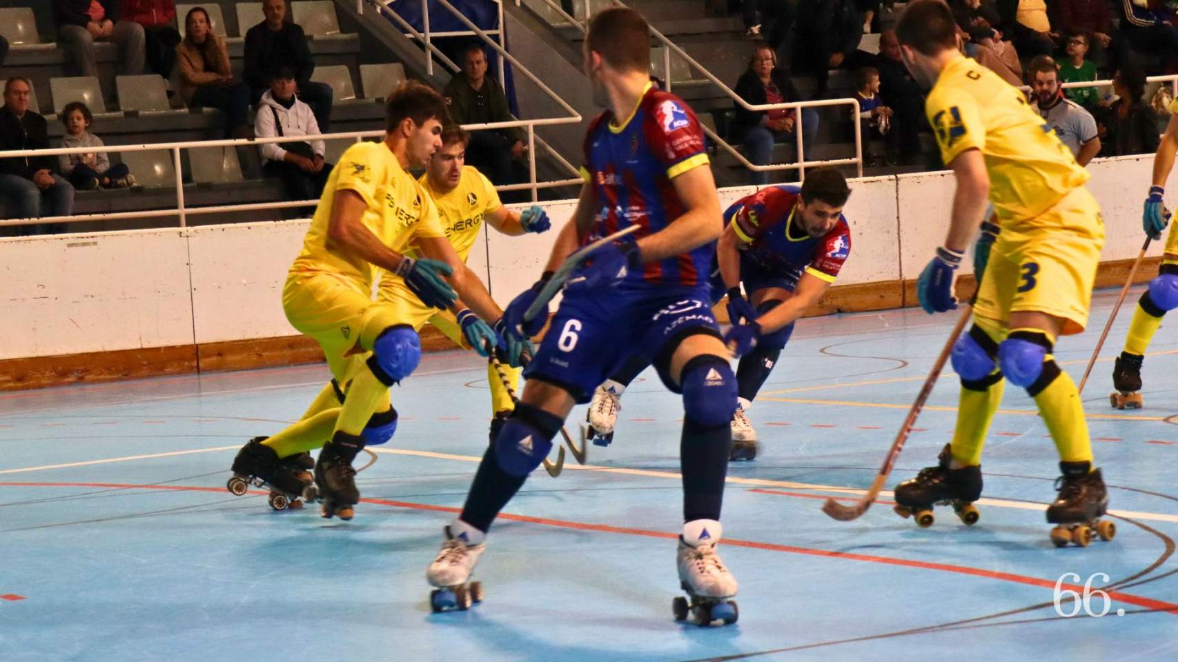 Atac de l'Alcodiam en el partit a Alcoi de la temporada passada / Foto: CGC